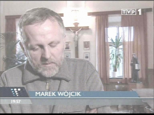 Specjalne wydanie głównych "Wiadomości" 13 grudnia 2006 roku - 25. rocznica ogłoszenia stanu wojennego.
www.TVPmaniak.tv.pl #tvp #tvp1 #wiadomości #gawryluk #dorota #StanWojenny #tvpmaniak