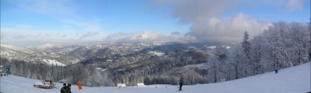 Panorama ze szczytu Soszowa w Wiśle.