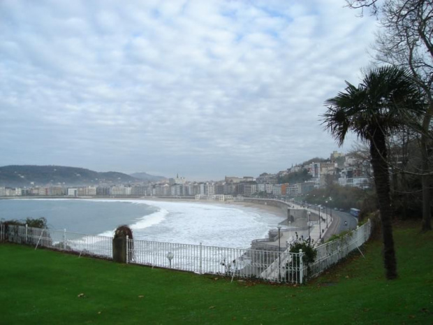 Donostia / San Sebastián - przepiękna stolica Baskonii, oddalona od Francji zaledwie 15km. Ale bym chciał tam mieszkać !