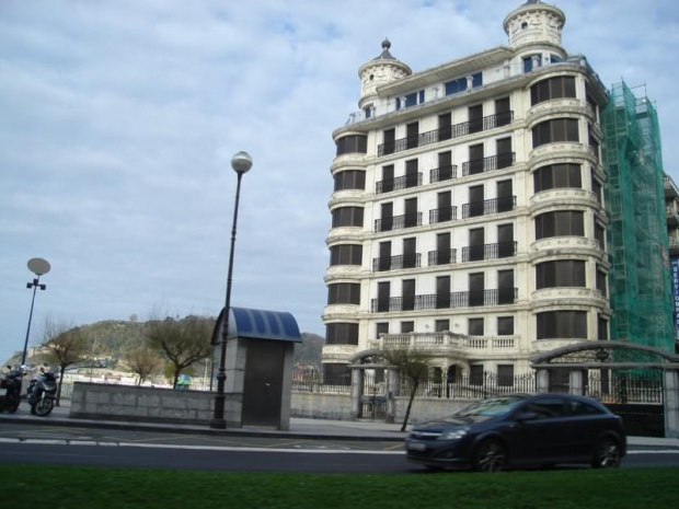 Donostia / San Sebastián - przepiękna stolica Baskonii, oddalona od Francji zaledwie 15km. Ale bym chciał tam mieszkać !