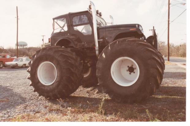 Jeep CJ "Big Foot"