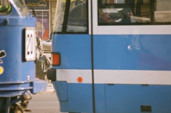 To jest ta fotka - o której mówiłem, ze tramwaje weszy mi w kadr... one jadą sobie naprzeciw... gdybym chwilkę wcześniej zrobił tą fotkę - byłoby fajne ujęcie...