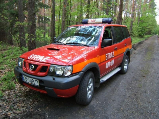 Operacyjny NISSAN 4X4--------FOT-Marcin Kukliński z OSP Czepielowice