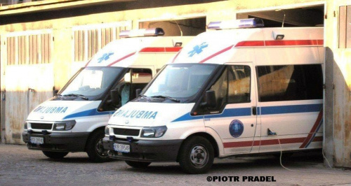 pojazdy ratownictwa medycznego na wyposażeniu Krakowskiego Pogotowia Ratunkowego
----------
fot- Piotr Pradel